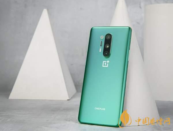 一加8Pro和華碩ZenFone7Pro對(duì)比-哪個(gè)更好?